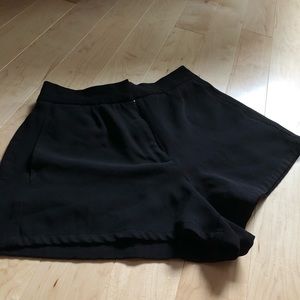 Forever 21 flowy shorts